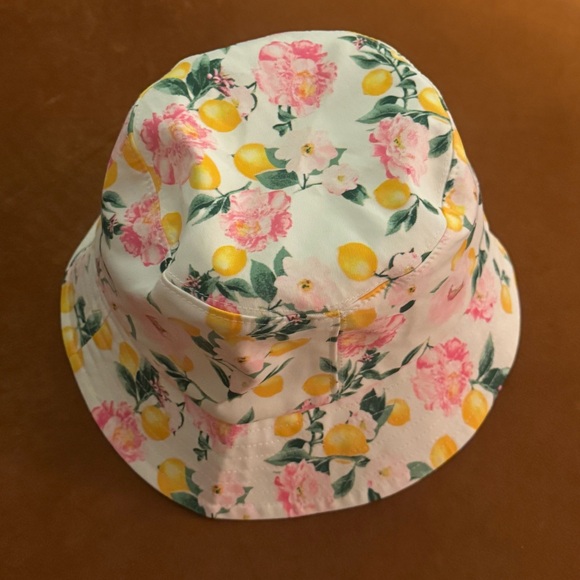 Victoria’s Secret Lemon Floral Bucket Hat | White/Pink/Yellow Summer Print | NWT - Picture 3 of 8